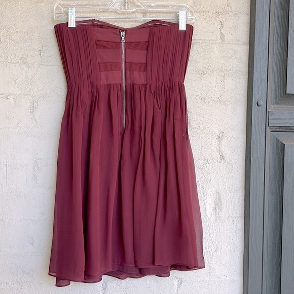 Alice + Olivia Mckell Maroon Silk Strapless Dress Size 0 - Picture 7 of 14